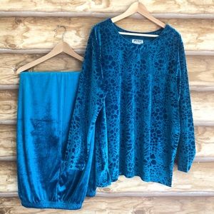 velour pant suits plus size